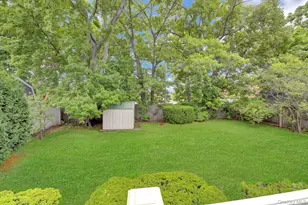 117 Eastgate Rd, Massapequa Park, NY 11762 - Photo 21