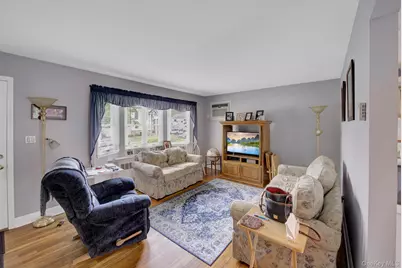 117 Eastgate Road, Massapequa Park, NY 11762 - Photo 7