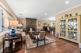 2184 Seneca Dr S, Merrick, NY 11566 - Photo 5