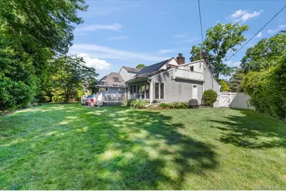 2184 Seneca Drive S, Merrick, NY 11566 - Photo 41