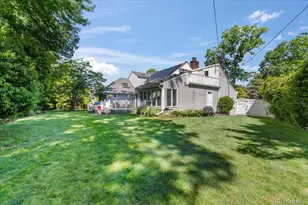 2184 Seneca Dr S, Merrick, NY 11566 - Photo 41
