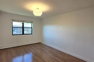 240-29 70th Ave, Douglaston, NY 11362 - Photo 15