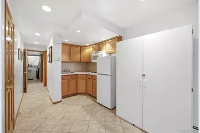 66-15 Gray Street, Middle Village, NY 11379 - Photo 17