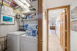 66-15 Gray St, Middle Village, NY 11379 - Photo 19