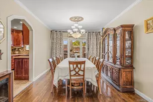 20-12 43rd St, Astoria, NY 11105 - Photo 9