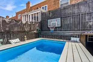 20-12 43rd St, Astoria, NY 11105 - Photo 25