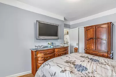 2012 43rd Street, Astoria, NY 11105 - Photo 17