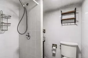 20-12 43rd St, Astoria, NY 11105 - Photo 23
