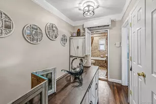20-12 43rd St, Astoria, NY 11105 - Photo 15