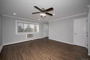 45 Golden Ave, Deer Park, NY 11729 - Photo 3