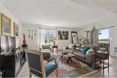 529 Sierra Vista Lane, Valley Cottage, NY 10989 - Photo 5