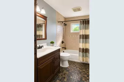 121 W Lake Drive, Lindenhurst, NY 11757 - Photo 13