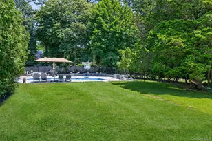 5 Kohlsaat Ct, Smithtown, NY 11787 - Photo 23