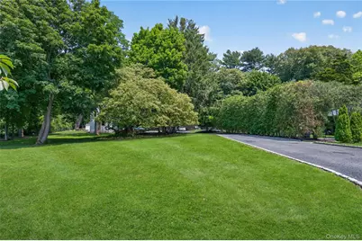 5 Kohlsaat Court, Smithtown, NY 11787 - Photo 25