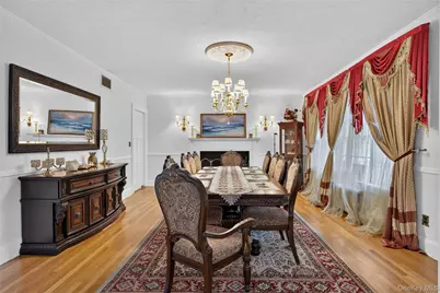 5 Kohlsaat Court, Smithtown, NY 11787 - Photo 9