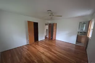 172 Evergreen Dr, Westbury, NY 11590 - Photo 23
