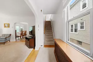 338 E 238th St, Bronx, NY 10470 - Photo 5