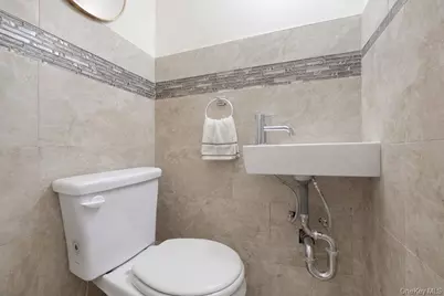 238 E 88th Street #2n Floor, Brooklyn, NY 11236 - Photo 9