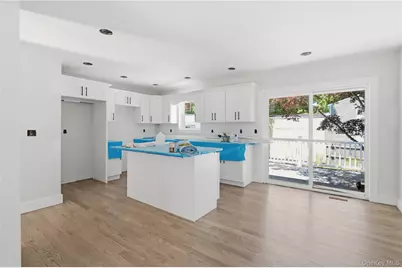 133B Shinnecock Avenue, Mastic, NY 11950 - Photo 9
