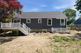133B Shinnecock Ave, Mastic, NY 11950 - Photo 25