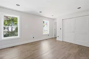 133B Shinnecock Ave, Mastic, NY 11950 - Photo 17