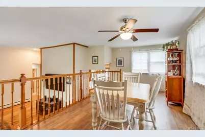 10 Brian Drive, East Islip, NY 11730 - Photo 9