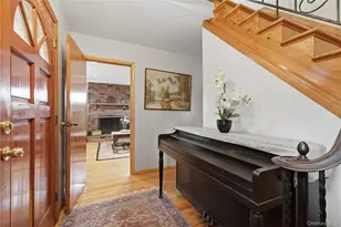 122 Irving Ave, Floral Park, NY 11001 - Photo 5