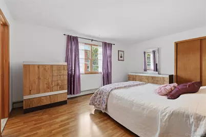 122 Irving Avenue, Floral Park, NY 11001 - Photo 27