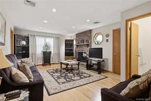 122 Irving Ave, Floral Park, NY 11001 - Photo 7