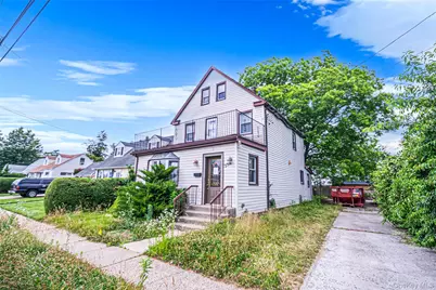 338 California Avenue, Uniondale, NY 11553 - Photo 3