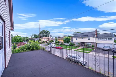338 California Avenue, Uniondale, NY 11553 - Photo 19