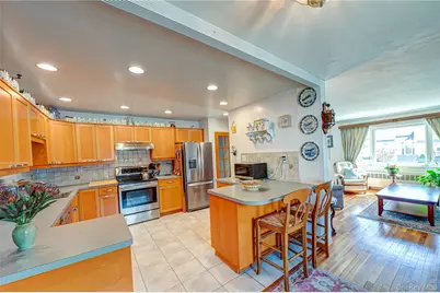 1 Marlboro Avenue, Massapequa, NY 11758 - Photo 9