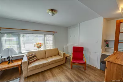 1 Marlboro Avenue, Massapequa, NY 11758 - Photo 13