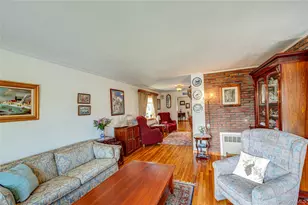 1 Marlboro Ave, Massapequa, NY 11758 - Photo 3