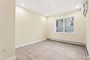 25-63 125th St, Flushing, NY 11354 - Photo 7