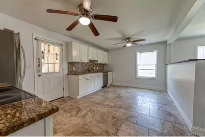 35 Oakland Avenue, Port Jefferson, NY 11776 - Photo 5