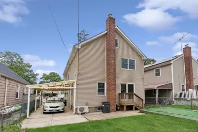 7643 265th Street, New Hyde Park, NY 11040 - Photo 21