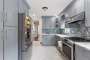 76-43 265th St, New York, NY 11040 - Photo 5