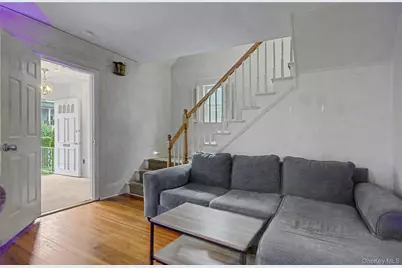 40 Dewey Avenue, New Rochelle, NY 10801 - Photo 5