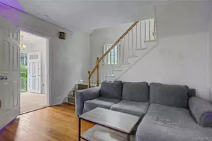 40 Dewey Ave, New Rochelle, NY 10801 - Photo 5