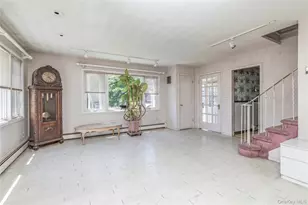24 W Windsor Pkwy, Oceanside, NY 11572 - Photo 5
