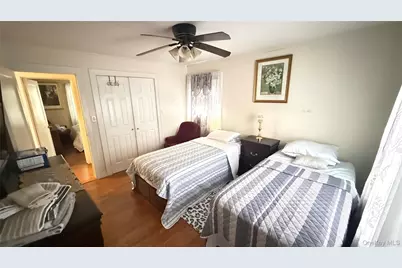 706 Partridge Avenue, West Hempstead, NY 11552 - Photo 19