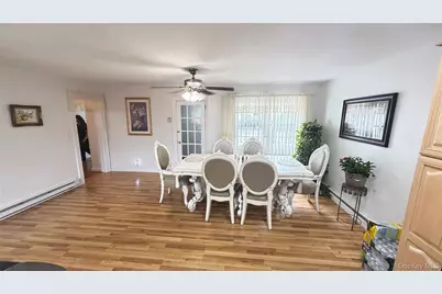 706 Partridge Avenue, West Hempstead, NY 11552 - Photo 13