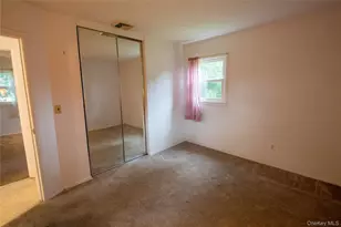 44 Willoughby St, Brentwood, NY 11717 - Photo 11