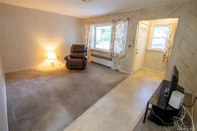 44 Willoughby Street, Brentwood, NY 11717 - Photo 7