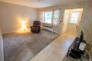 44 Willoughby St, Brentwood, NY 11717 - Photo 7