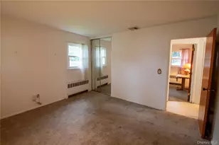 44 Willoughby St, Brentwood, NY 11717 - Photo 15