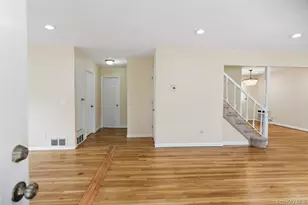 46 Falcon Dr, Hauppauge, NY 11788 - Photo 7