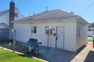 380 Hill Ave, Elmont, NY 11003 - Photo 9