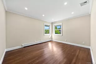 17 Wren Dr, Woodbury, NY 11797 - Photo 9